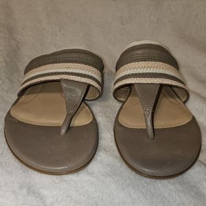 Nurture sandals